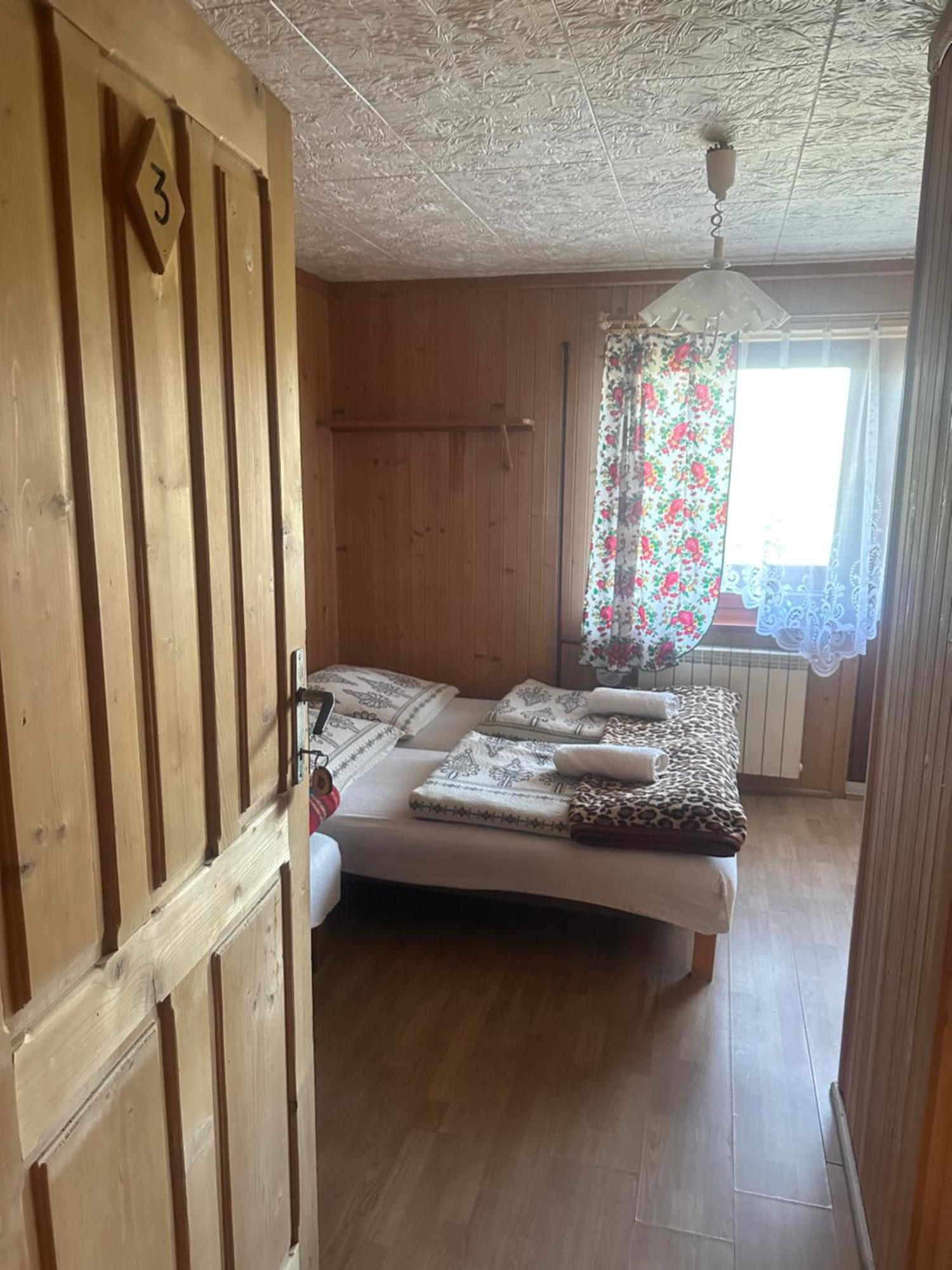 Pokoje Goscinne U Zofii بوكافينا تترايسكا المظهر الخارجي الصورة